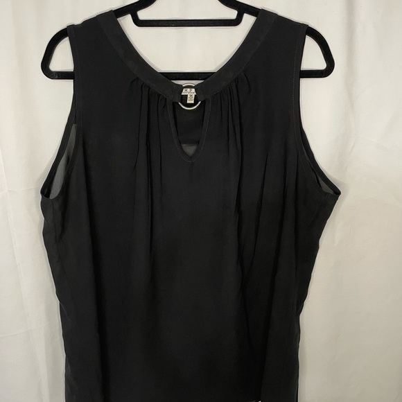 M P H Collection| Black sleeveless shear Blouse - Picture 9 of 9